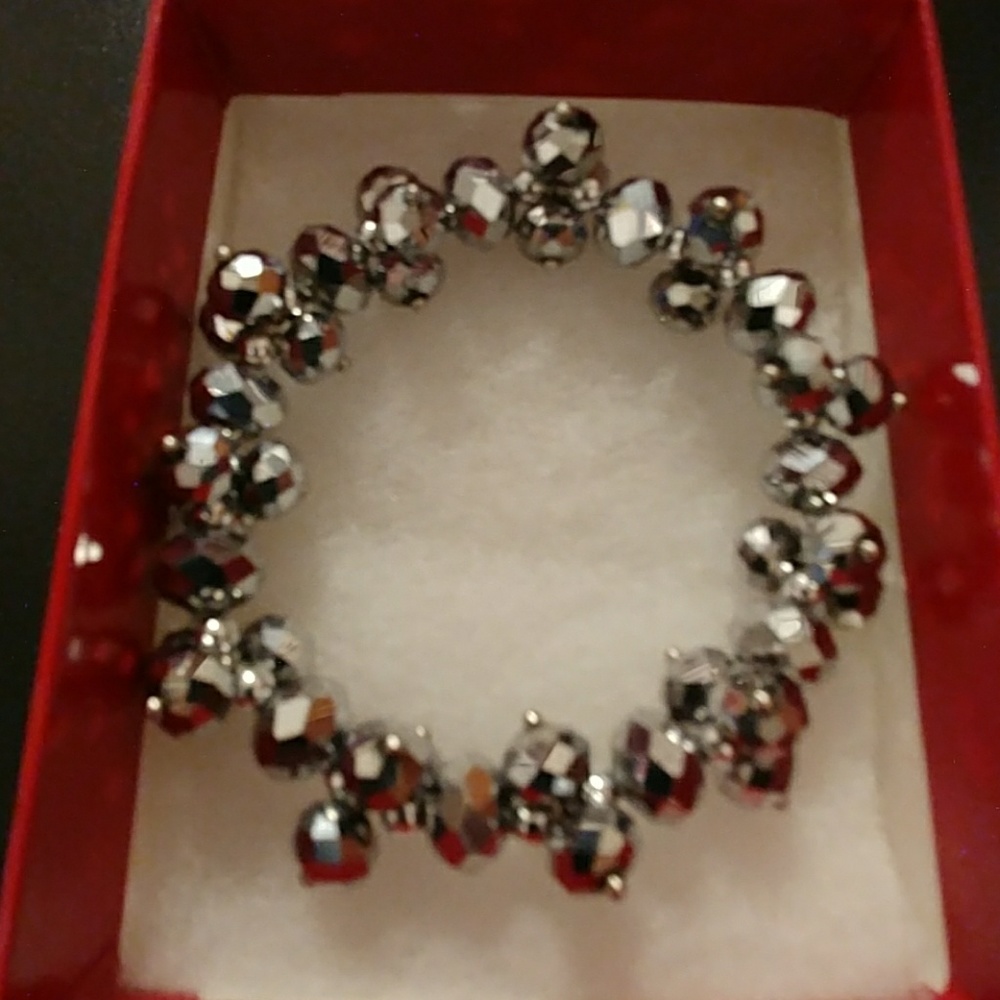 Silver Metallic Crystal Bracelet - Picture 4 of 8
